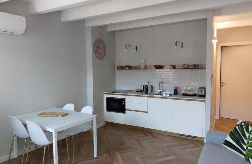 San Zeno Apartamento | HomeThirtyFour