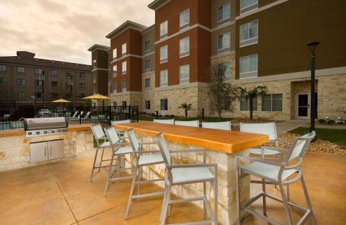 West San Antonio Hotel | Homewood Suites by Hilton Lackland AFB/SeaWorld, TX