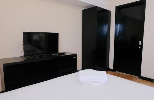 Braga Apartamento | Homey 3BR Apartment at Braga City Walk By Travelio
