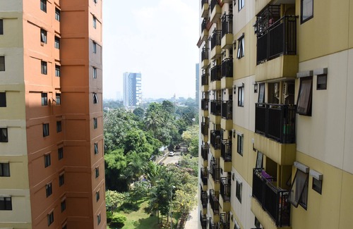 Kebagusan Apartamento | Homey and Simply Studio Room at Kebagusan City Apartment