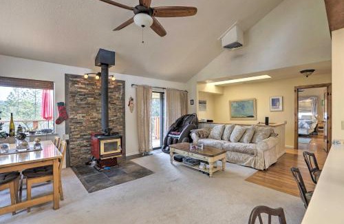 Colfax Apartamento | Homey Colfax Getaway with Private Hot Tub!