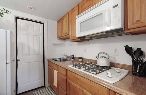 Downtown Sacramento Apartamento | Homey Downstairs Studio Near Downtown and the River