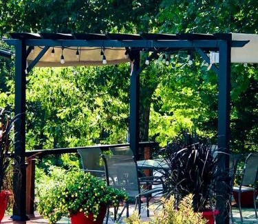 Lincolnville Casa | Homey Four-Person Room in a Gorgeous Bed and Breakfast near Camden, Maine