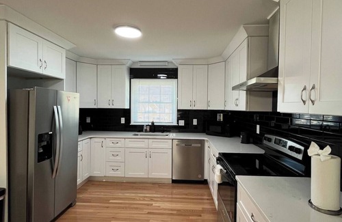 Burlington Casa | Homey Maple