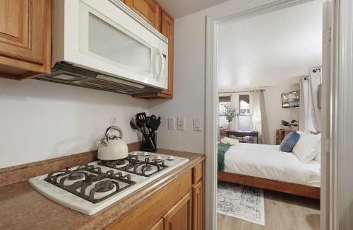 Downtown Sacramento Apartamento | Homey Studio Near Downtown Sac and American River