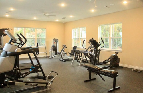 Huntsville Apartamento | Homey townhome perfect for traveling individuals looking for short-term leases