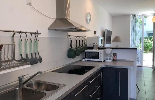 Saint-Fons Apartamento | HOMEYPIC T3 en rez de jardin proche de Lyon