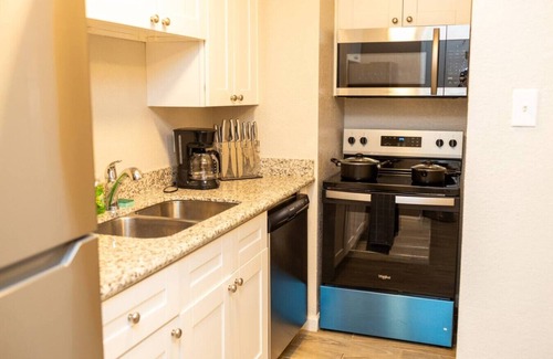 Greater Heights Apartamento | Honey 1 Bed 1 Bath near Downtown & Houston Heights