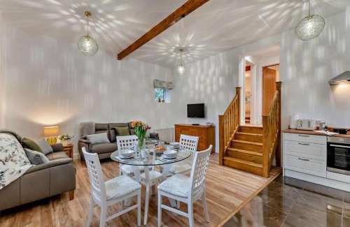 Shotley Bridge Casa | Honey Hirst