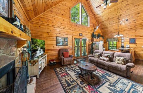 Sevierville Casa | Honey Pine Lodge