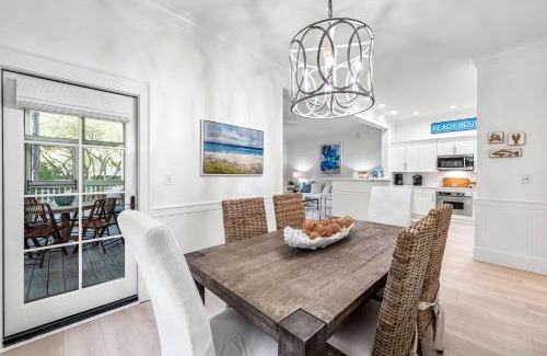 Watercolor Casa | Honey's Beach House