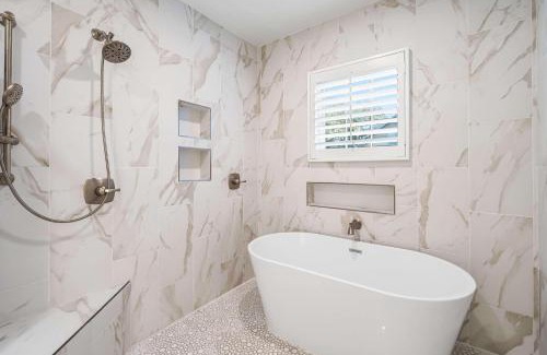 Watercolor Casa | Honey's Beach House