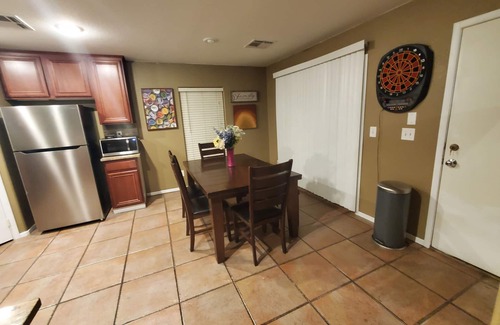 Enterprise Casa | Honeycomb Hideout