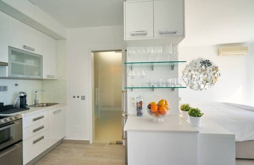Nikki Beach Apartamento | Lo mejor terraza de Romana Playa 100m2 sol y vistas de mar panoramicas