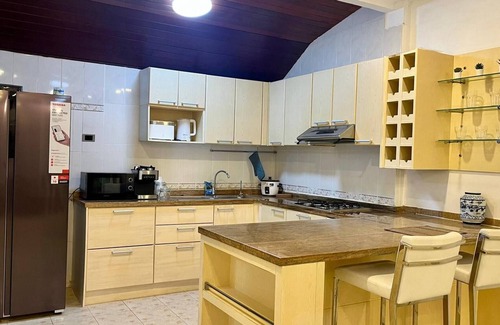 Kathu Casa | Casa individual de luna de miel de 2 dormitorios y 2 baños cerca de Phuket Town, en la escuela KIS