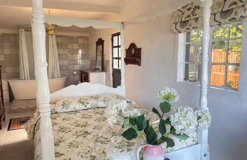 Grabouw Casa | Honeymoon Stay at The James Family Farm
