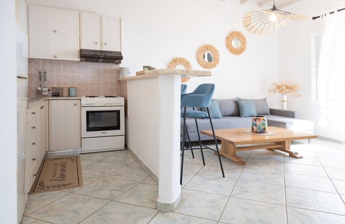 Agios Stefanos Casa | Honeymoon Suite with Sea View