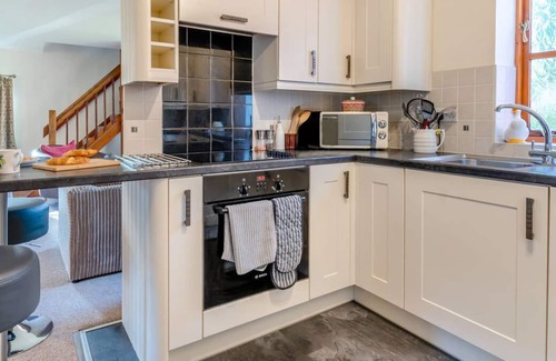 Llanfyrnach Casa | Honeysuckle Cottage - Wellstone