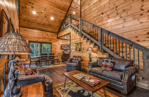 Sevierville Casa | Honeysuckle Hill cabin