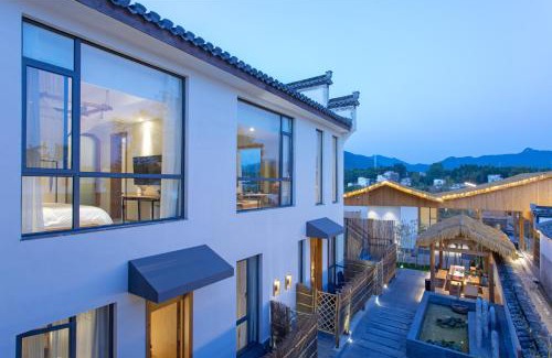 Yi County Casa | Hongcun old street Country House