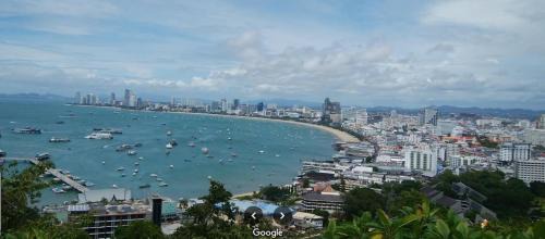 South Pattaya Hotel | Hongheng Beach Residence - Walk to Jomtien & Night Market !