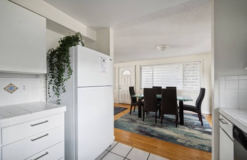 Hood River Casa | Hood Haven ~ Cozy 2-bedroom house in charming Downtown Hood River