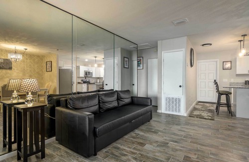 Winter Haven Cabaña | Hook, Line & Leisure: Lakefront Gem, 2 Mi to Dtwn