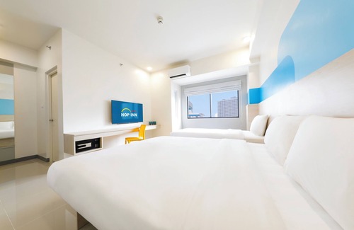 Phil-Am Hotel | Hop Inn Hotel North EDSA Quezon City