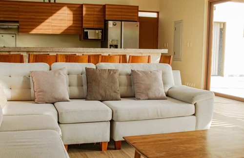 Ica Villa | HOP LAGO & MAR exclusiva en playa de chincha