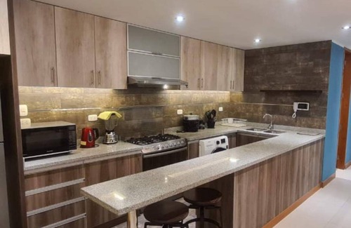 Ica Apartamento | HOP SAHARA Summary: U