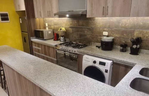 Ica Apartamento | HOP SAHARA Summary: U
