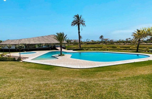 Tambo de Mora Casa | HOP Solarena Hermosa Casa Playa y Campo