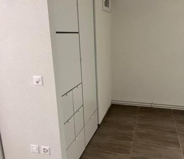 Belmont-sur-Lausanne Apartamento | Hop Zanzíbar