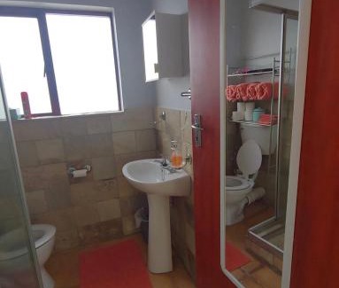 Knysna Casa | Hope Cottage- No smoking allowed on property