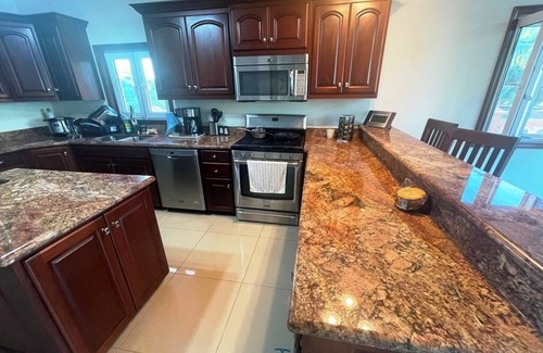 Sittee River Casa | Hopkins Beach Retreat - Balcony House, RIGHT ON THE BEACH! - OVERLOOKING POOL!