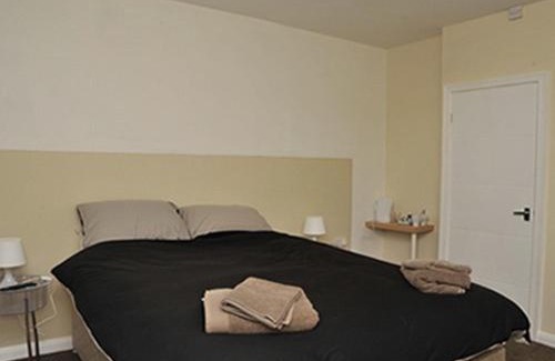 Whickham Casa | Hoppers Cottage Guest House