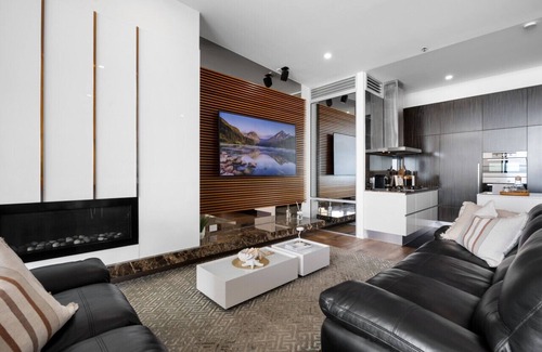 Henley Beach Apartamento | Horizon at Henley Square - 3BR, Parking, Wifi