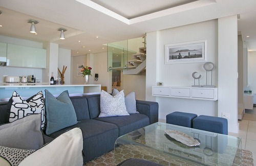 Bloubergstrand Apartamento | Horizon Bay 1602 LUX Penthouse with amazing views