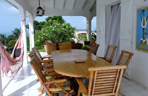 Sainte-Rose Villa | HORIZON KARUKERA ¡En las alturas de Ste Rose con vistas panorámicas al mar!