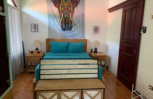 Coco Casa | Horizon Lounge in Coco Beach