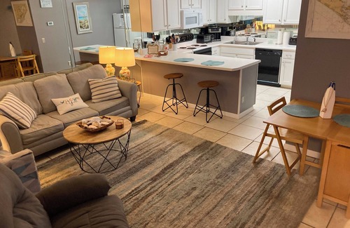 West Panama City Beach Condominio | Horizon South Ground Level close to gate beach