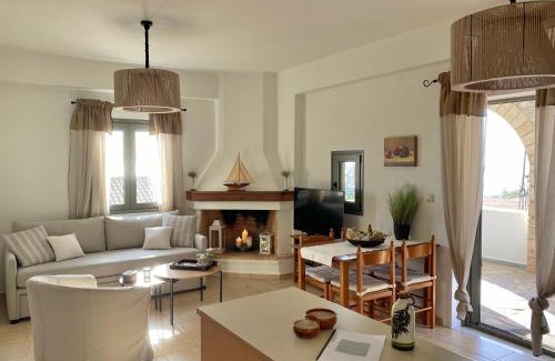 Lefktro Casa | Horizon Villa Mani - Seaview Family Friendly House