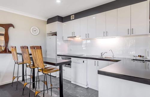 Salamander Bay Villa | Horizons Escape, Villa 136