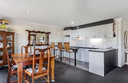 Salamander Bay Villa | Horizons Escape, Villa 136