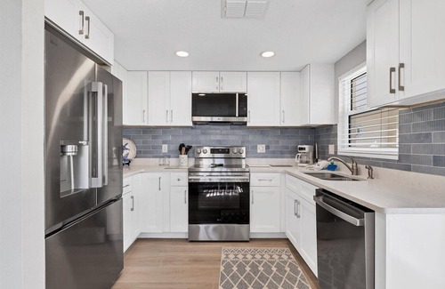 Siesta Key Villa | Horizons West Villa F-9 - Lovey view of the Intracoastal
