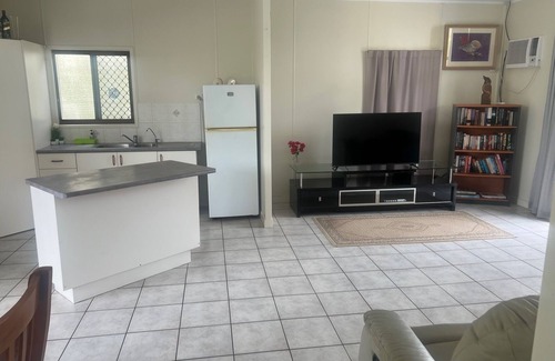 Horn Island Casa | Horn Island 3 Bedroom House with Tropical gardens