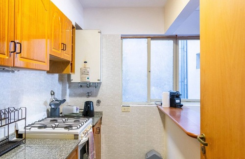 Centro Apartamento | Hornera Coti - Moderno, comodo, ubicación ideal.