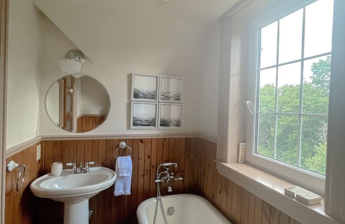 West Hants Otro | Horse Farm - Spacious and Serene