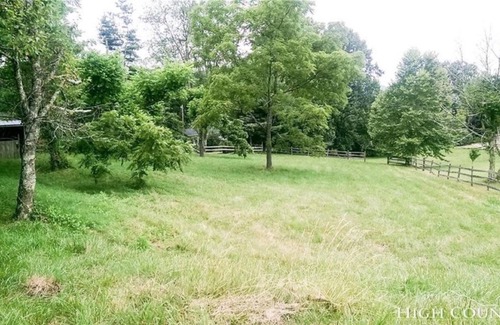 Glade Valley Casa | Entorno amigable para los caballos, conveniente para Old Beau Golfing y Blue Ridge Pwy