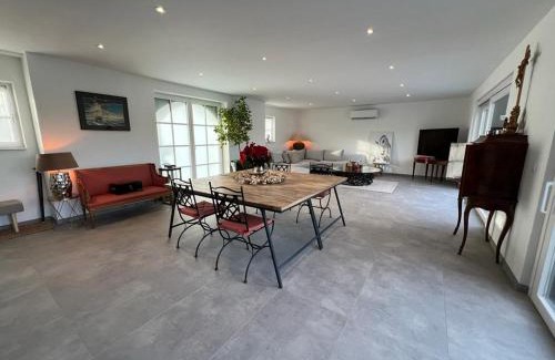Hannut Casa | Horse Lodge de Bélian